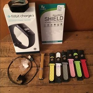 FITBIT🌹CHARGE 3 BLACK ADULT OWNED MANY EXTRAS